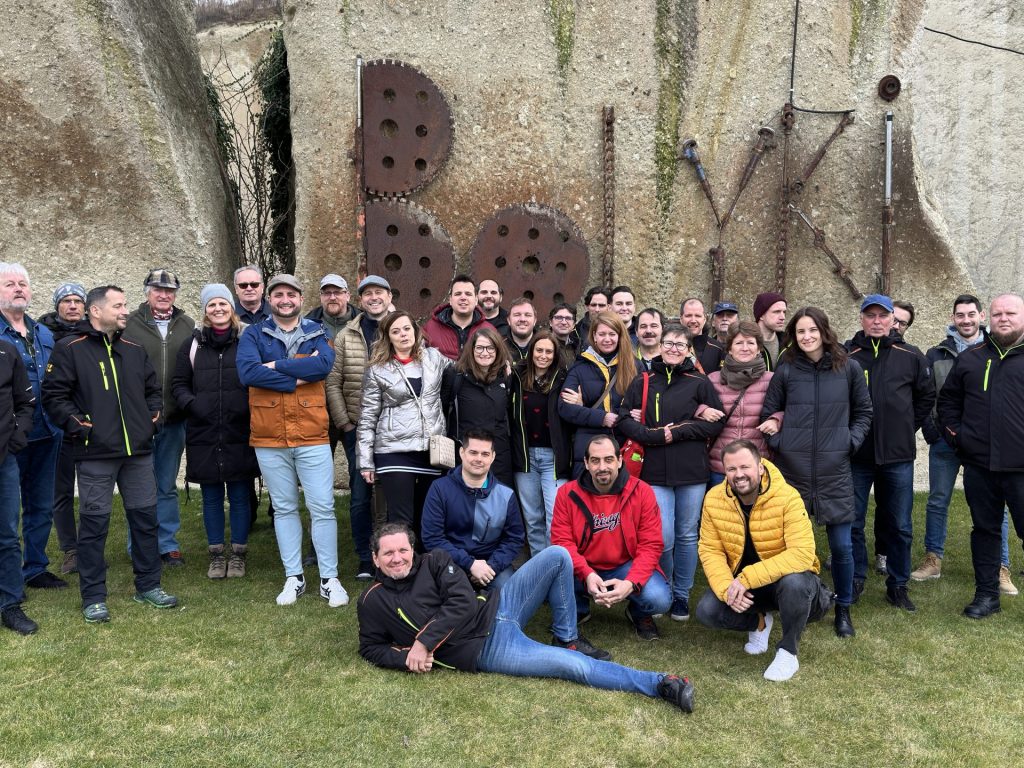 Group photo of the Spányi Partners team